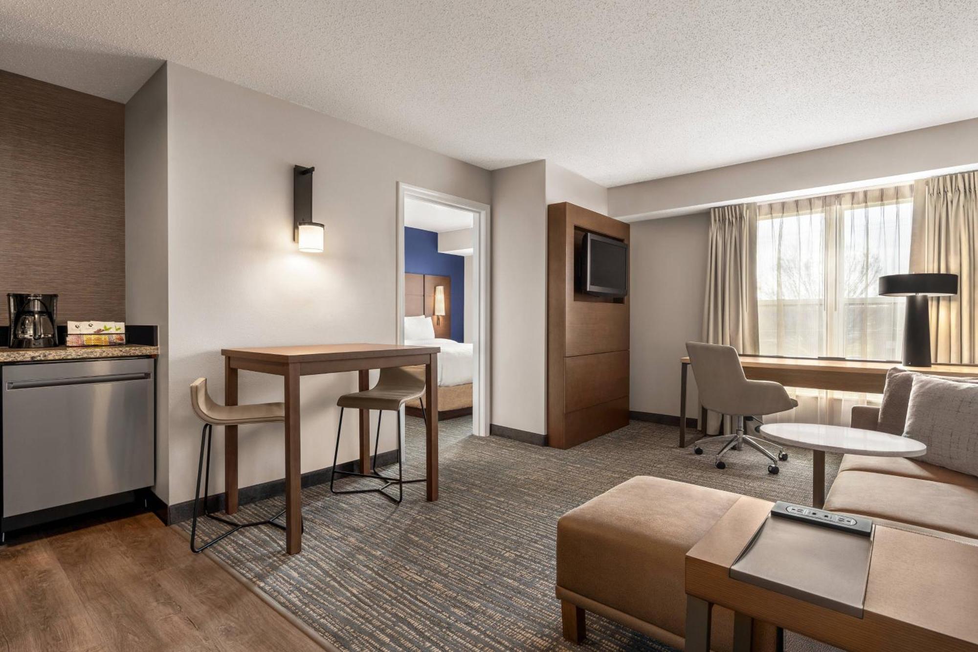 Residence Inn By Marriott Philadelphia West Chester/Екстон Екстер'єр фото