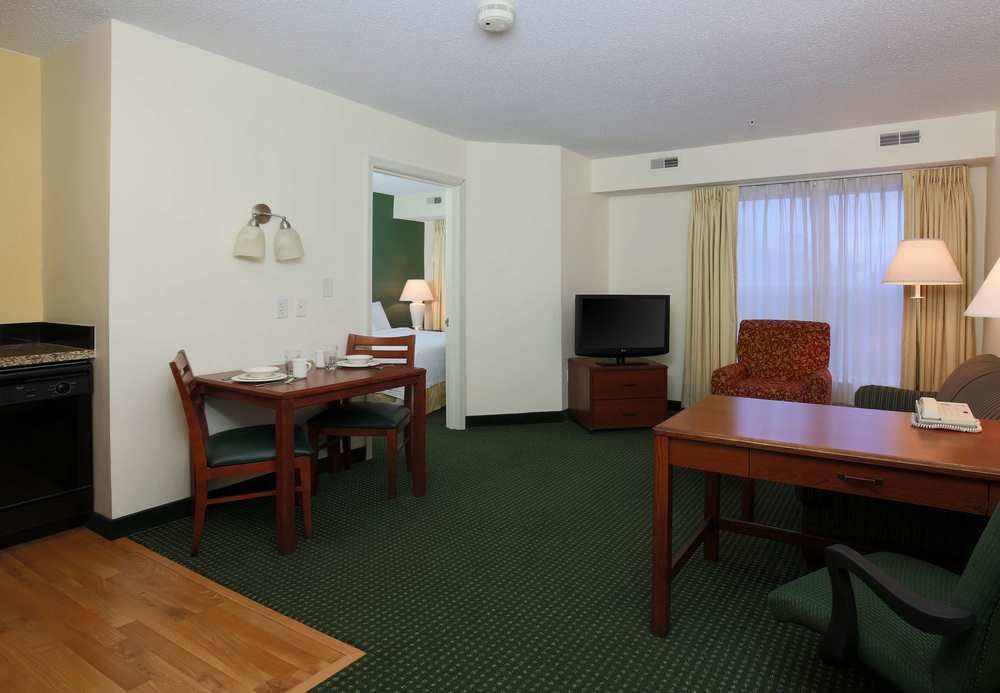 Residence Inn By Marriott Philadelphia West Chester/Екстон Екстер'єр фото